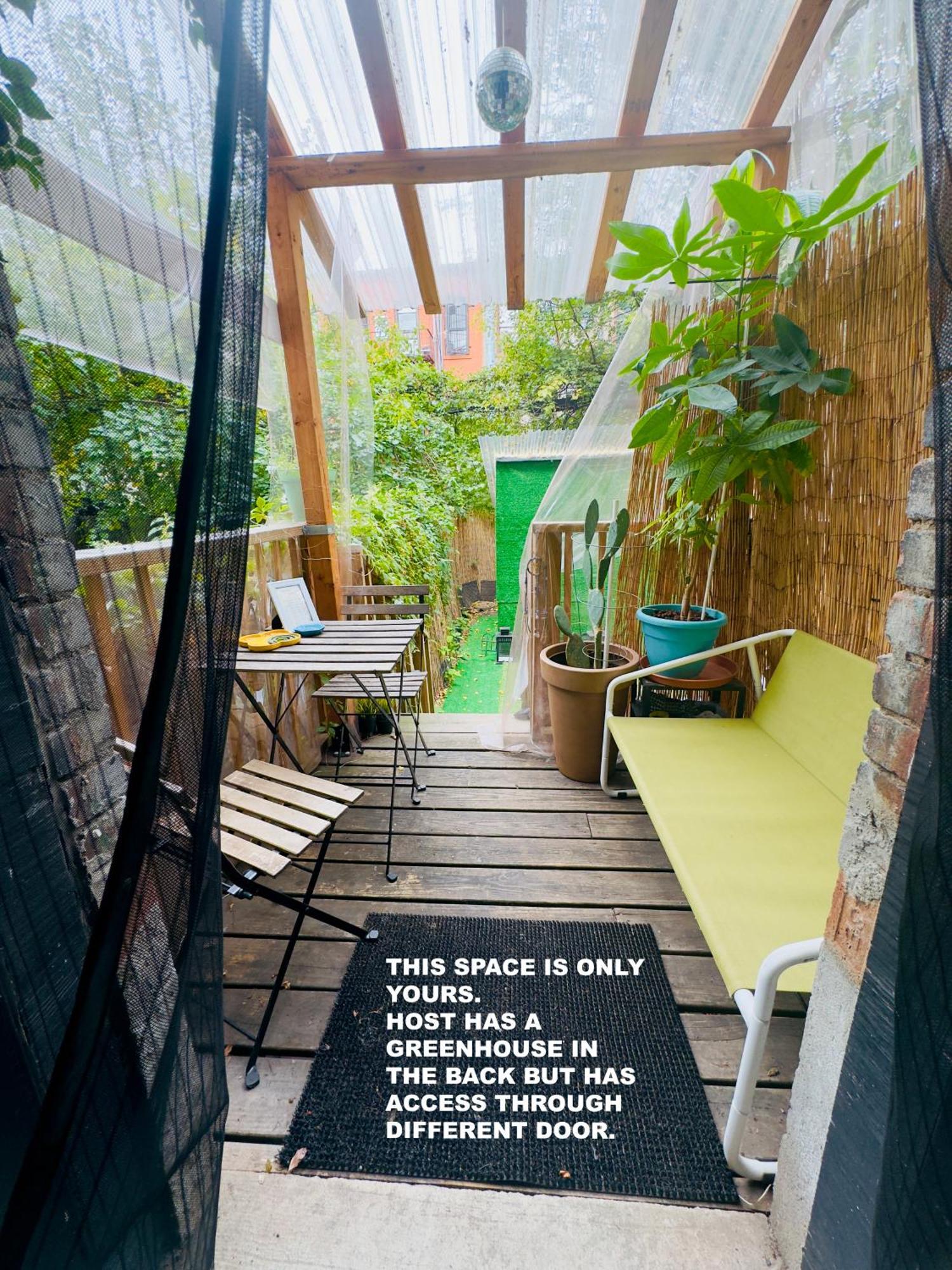 Private Room With Private Bathroom And Backyard New York Eksteriør billede